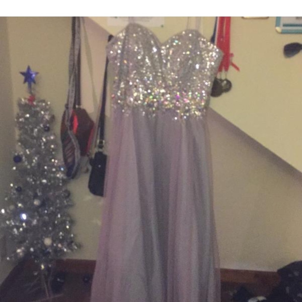 Prom dress